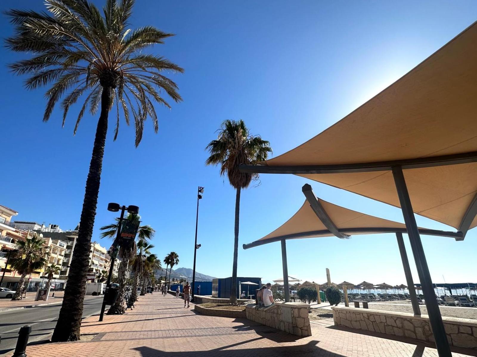 Costa Del Sol Seaside Studio - 5 Mins From Beach فوينخيرولا المظهر الخارجي الصورة